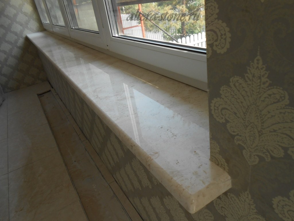 Подоконник из искусственного камня под мрамор